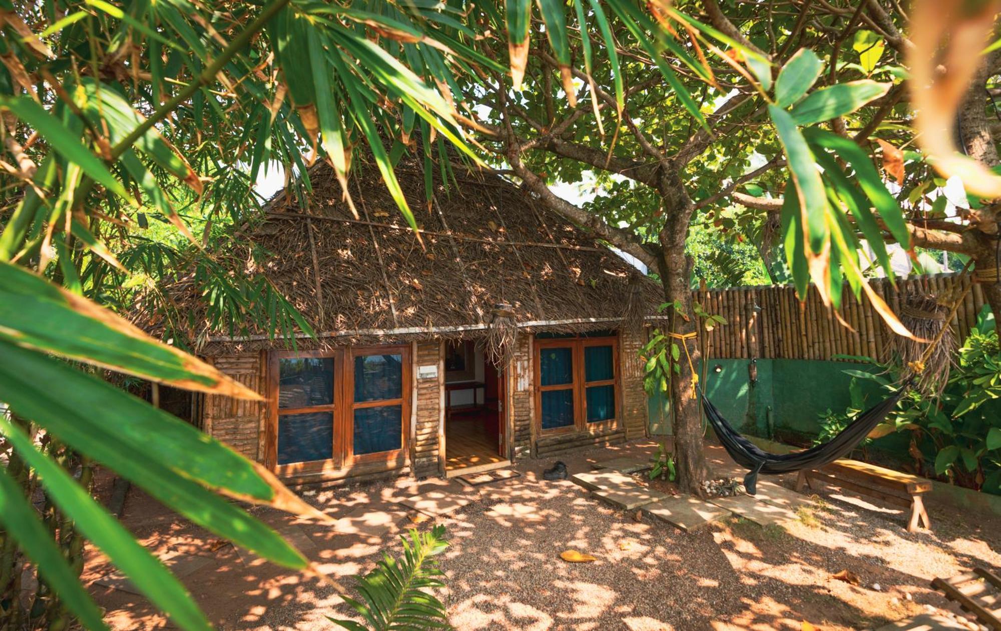 Nidra By Sarwaa Bed and Breakfast Varkala Exteriör bild